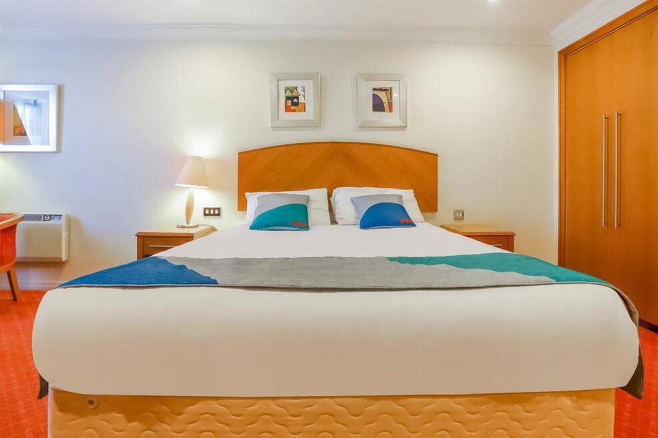 & Conference Centre Hotel 3*