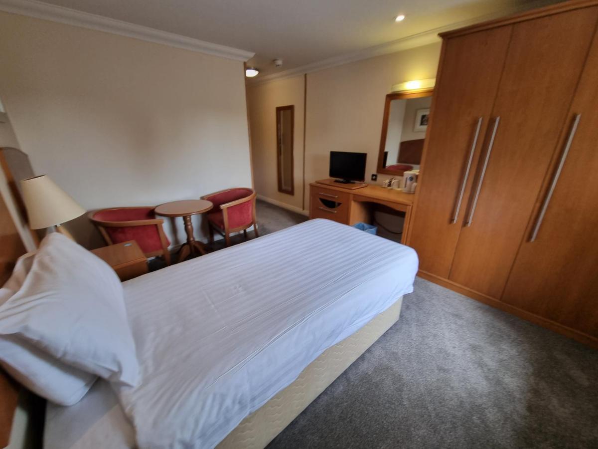 & Conference Centre 3*