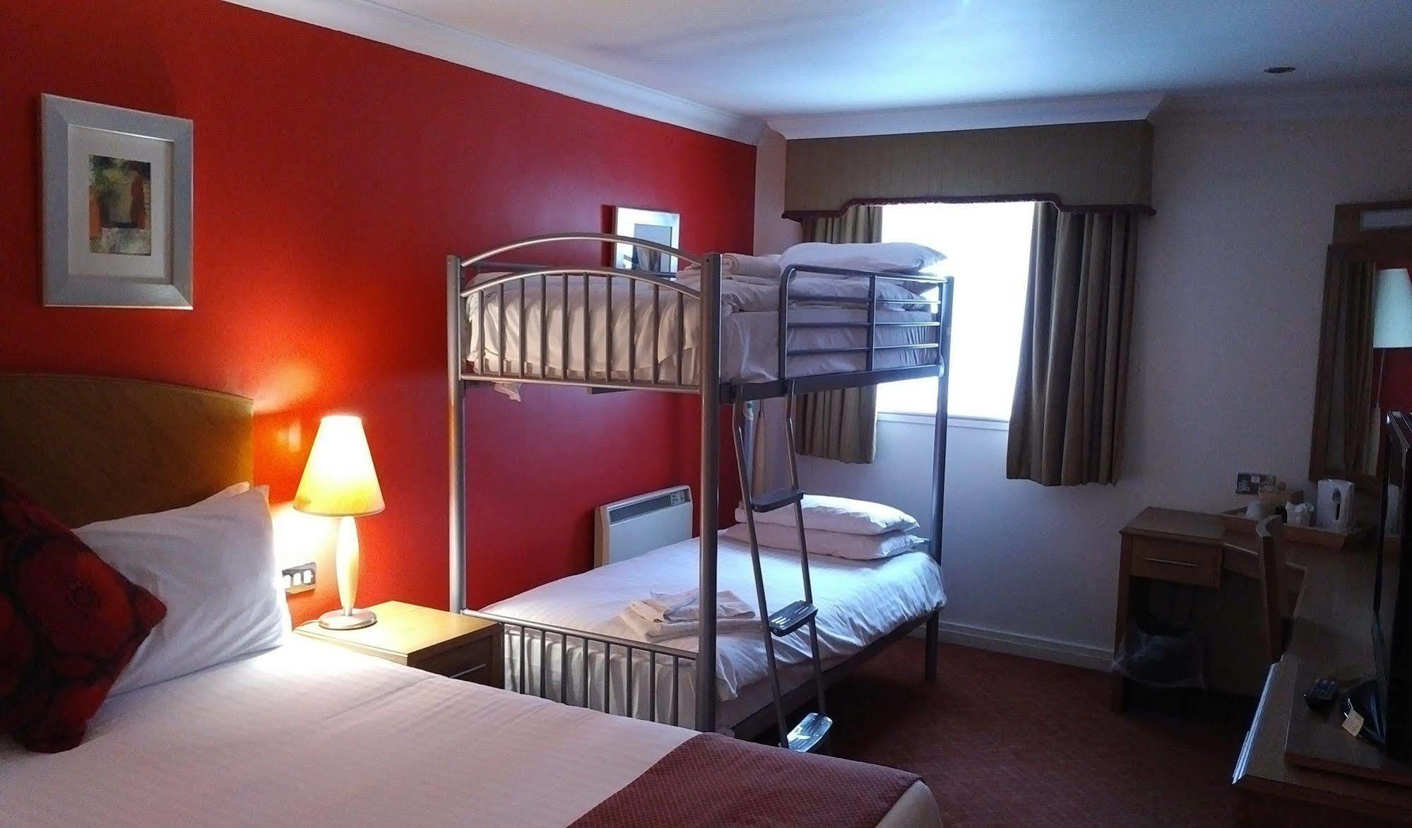 & Conference Centre Hotel 3*